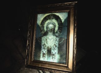 Mãe Miranda (Mother Miranda) em Resident Evil Village